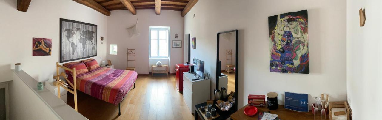 Bed and Breakfast Palazzo Pica Alfieri Centro Storico LʼAquila Exterior foto