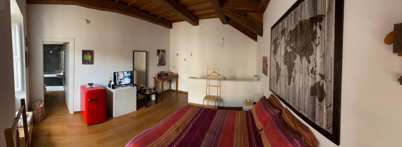 Bed and Breakfast Palazzo Pica Alfieri Centro Storico LʼAquila Exterior foto