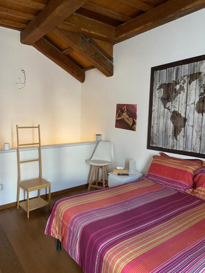 Bed and Breakfast Palazzo Pica Alfieri Centro Storico LʼAquila Exterior foto