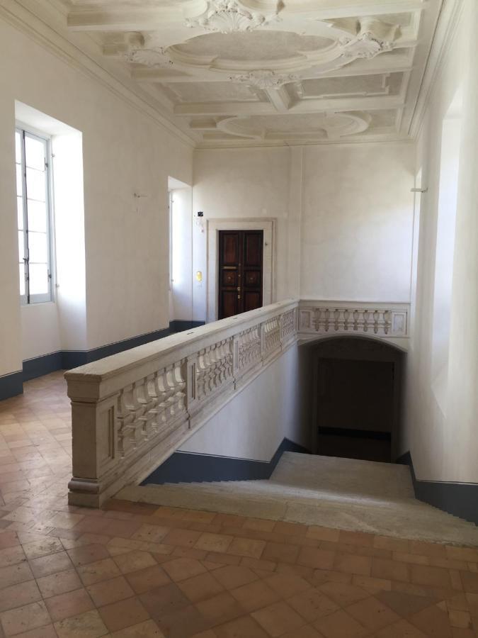 Bed and Breakfast Palazzo Pica Alfieri Centro Storico LʼAquila Exterior foto